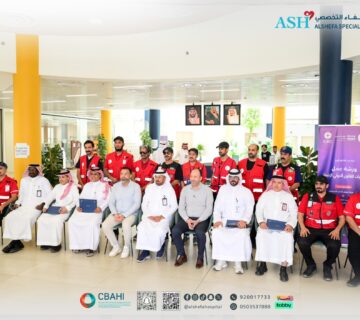 HLrsYxhW4AA1AAU 360x320