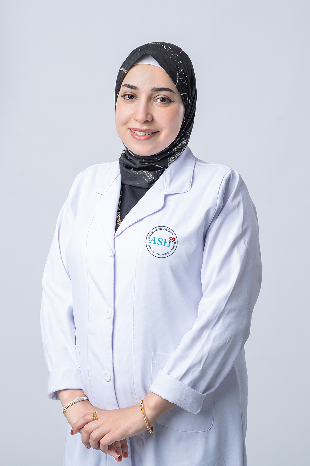 منى منير